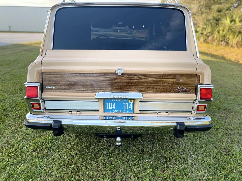 1980 Jeep SJ Wagoneer - Image 10 of 31