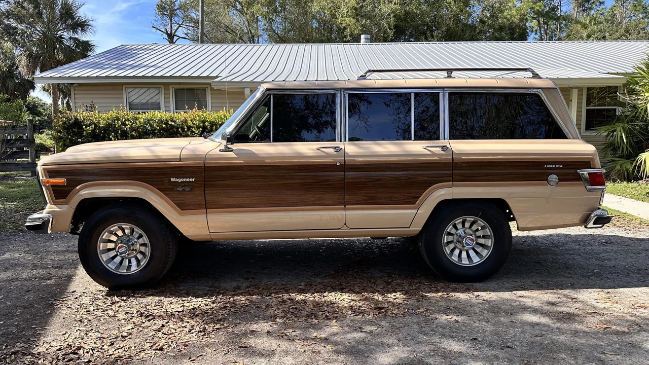 1980 Jeep SJ Wagoneer - Image 22 of 31