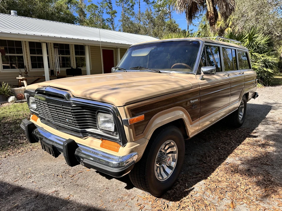 1980 Jeep SJ Wagoneer - Image 13 of 31