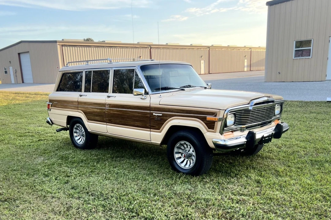 1980 Jeep SJ Wagoneer - Image 7 of 31