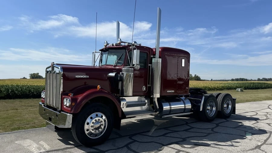 1980 Kenworth W900 - Image 9 of 20