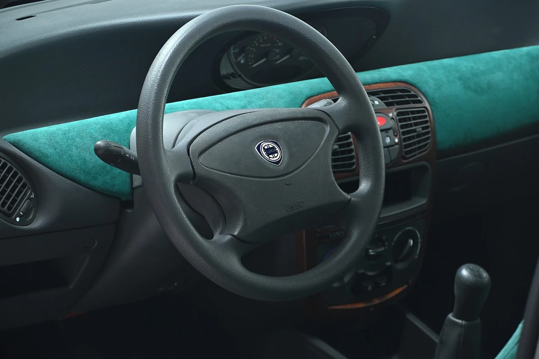 1980 Lancia Beta - Image 12 of 26