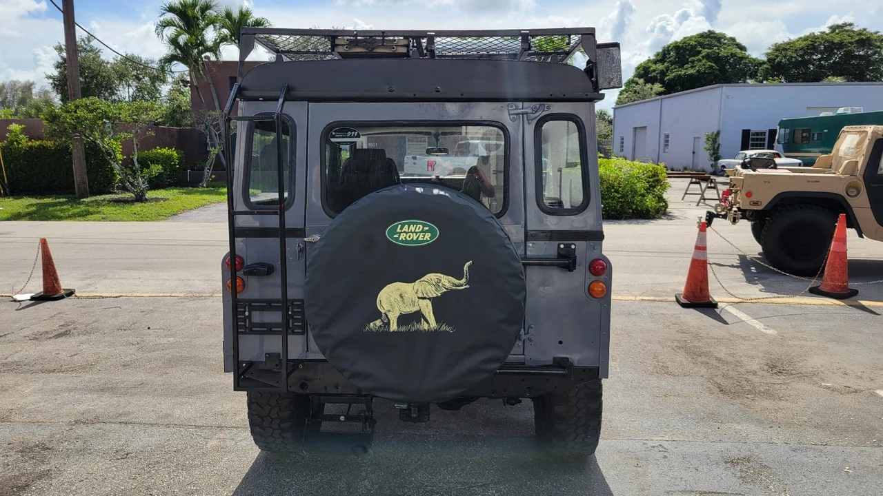 1980 Land Rover Defender 110 - Image 4 of 21