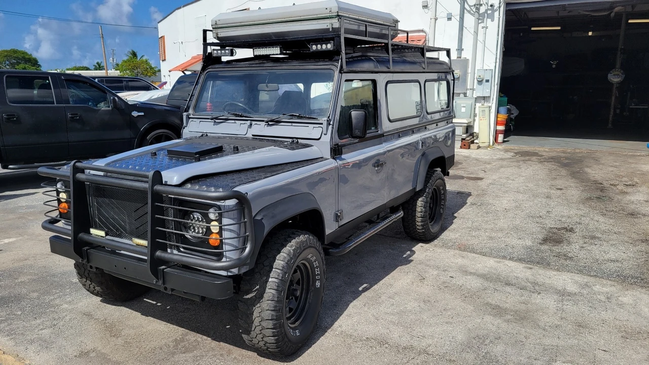 1980 Land Rover Defender 110 - Image 8 of 21