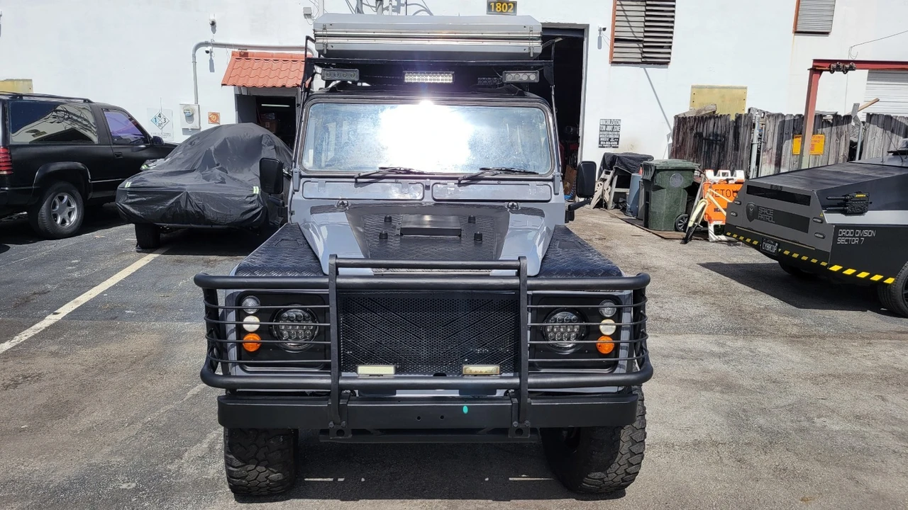 1980 Land Rover Defender 110 - Image 13 of 21