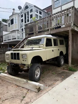 1980 Land Rover Santana Series III 109 5-Door