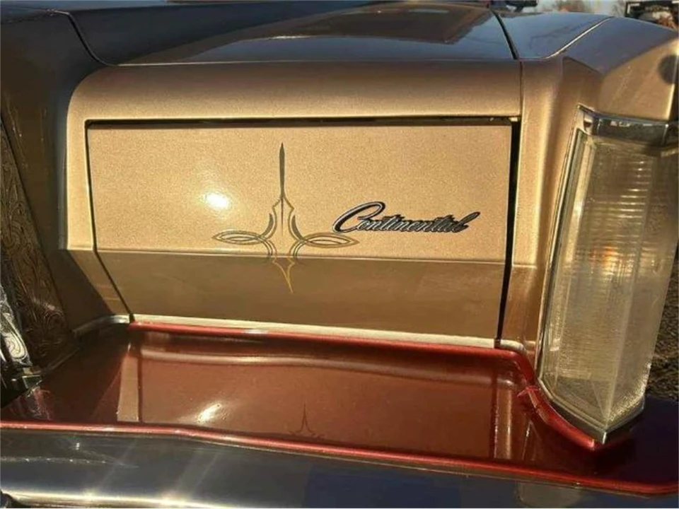 1980 Lincoln Continental 6th Gen - Image 7 of 20