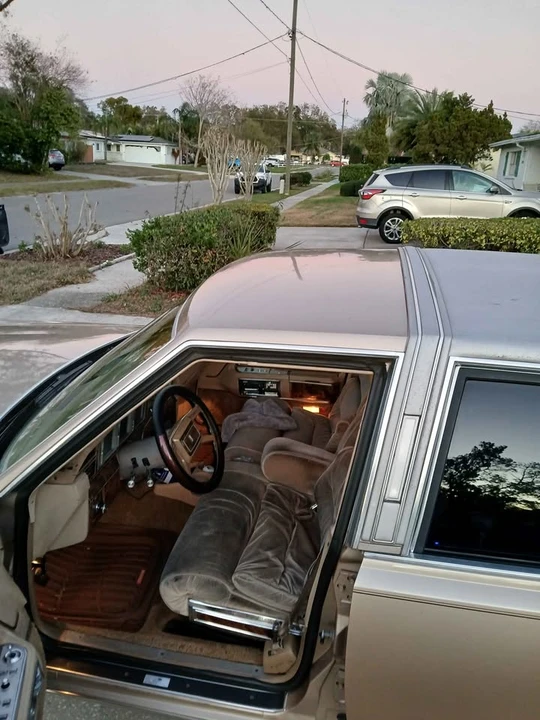 1980 Lincoln Continental 6th Gen - Image 5 of 6