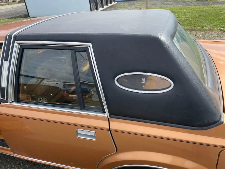 1980 Lincoln Continental Mark VI - Image 6 of 21