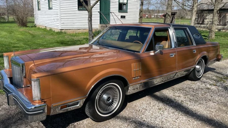 1980 Lincoln Continental Mark VI - Image 9 of 21