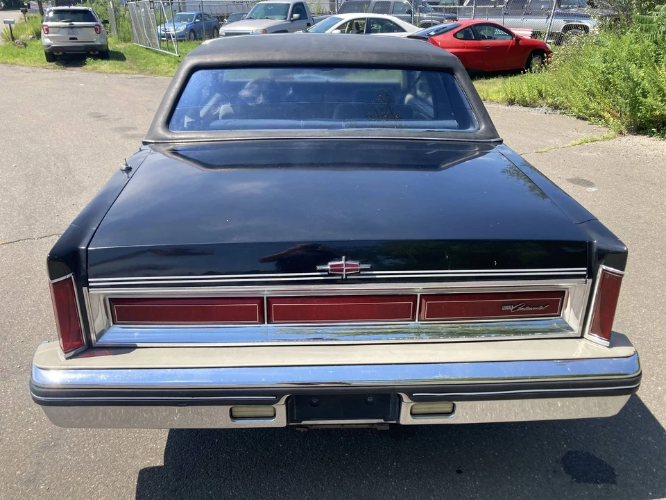 1980 Lincoln Continental 6th Gen - Image 9 of 31