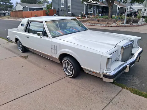 1980 Lincoln Continental Mark VII LSC Sedan 2D