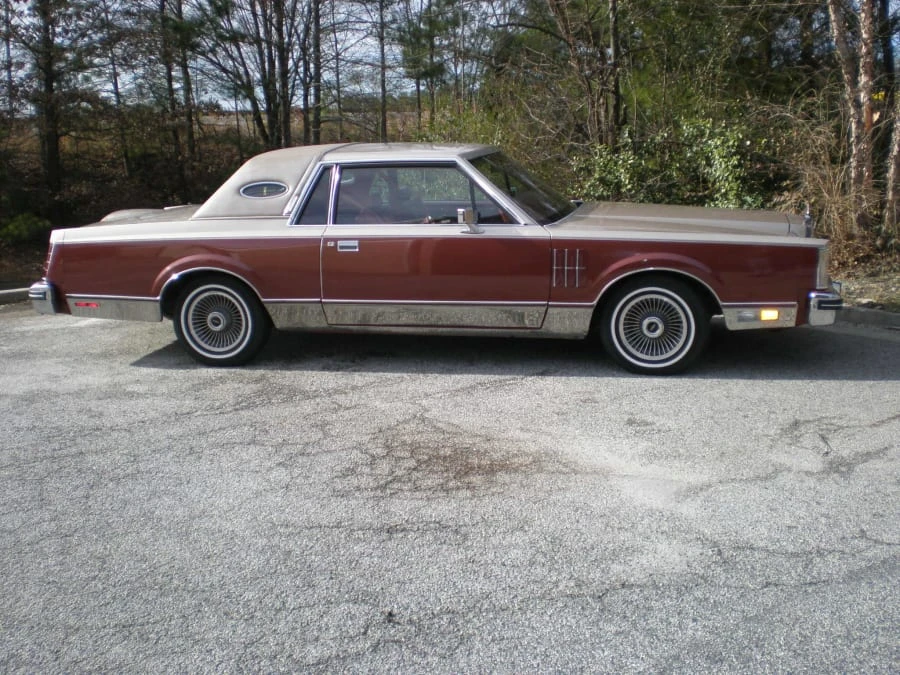 1980 Lincoln Continental Mark VI - Image 2 of 8