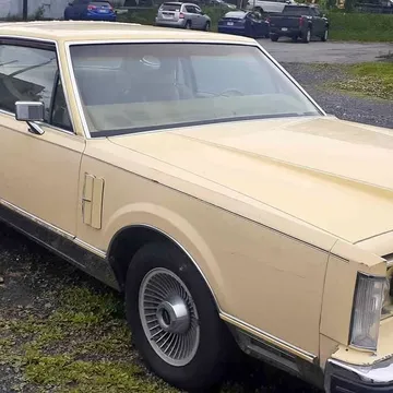 1980 Lincoln Mark V Coupe