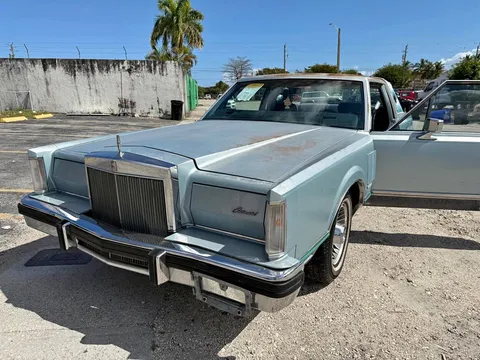 1980 Lincoln Mark VI Luxury