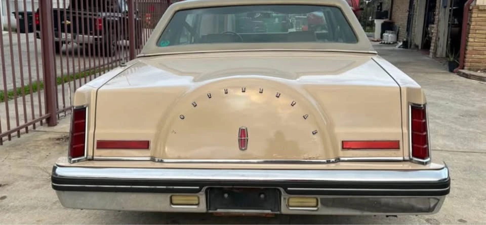 1980 Lincoln Continental Mark IV - Image 3 of 9
