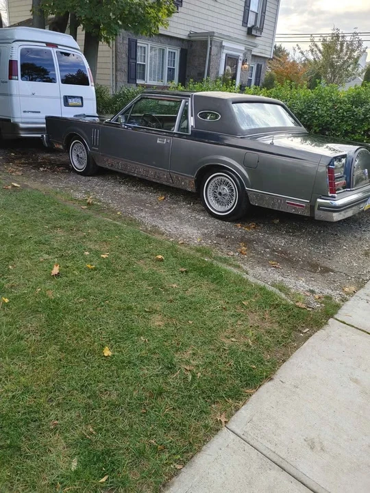 1980 Lincoln Continental Mark VI - Image 3 of 7