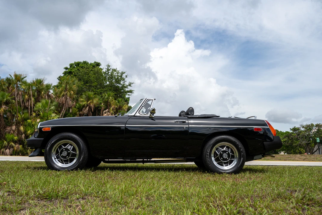 1980 MG MGB Roadster - Image 2 of 31