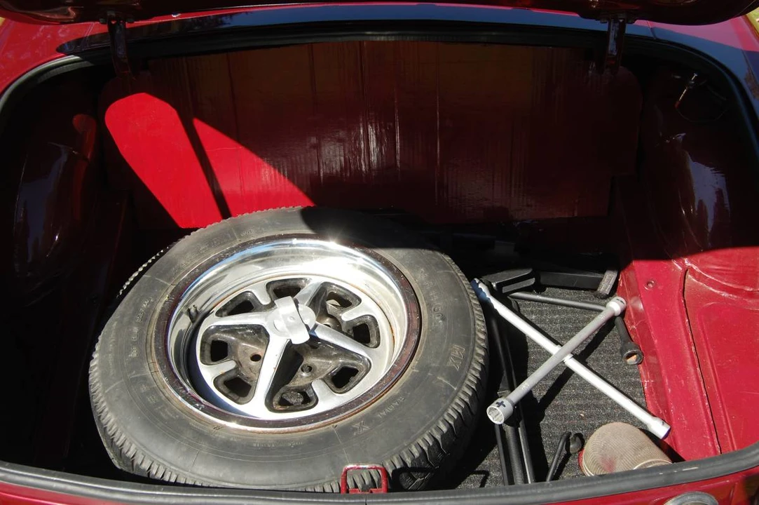 1980 MG MGB Roadster - Image 12 of 13
