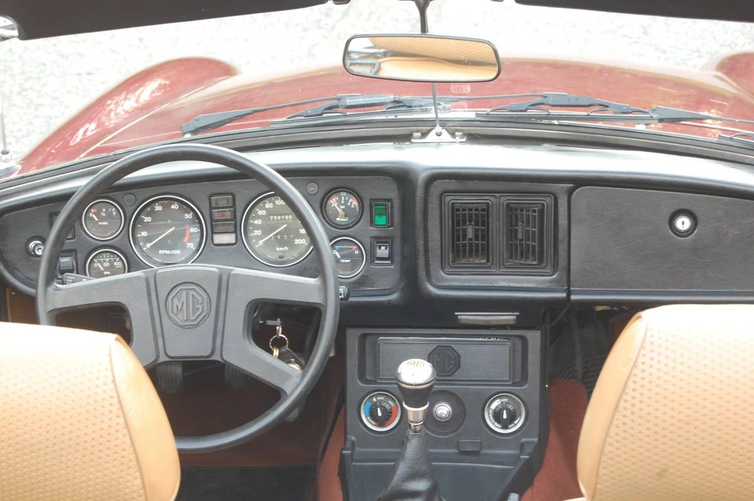 1980 MG MGB Roadster - Image 9 of 13