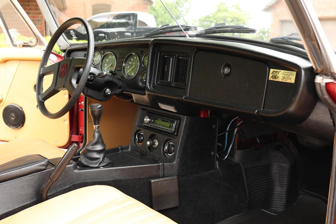 1980 MG MGB Roadster - Image 25 of 31