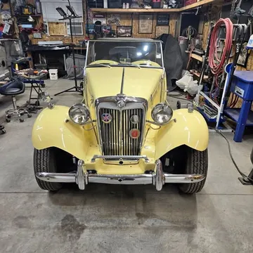 1980 MG TD Replica