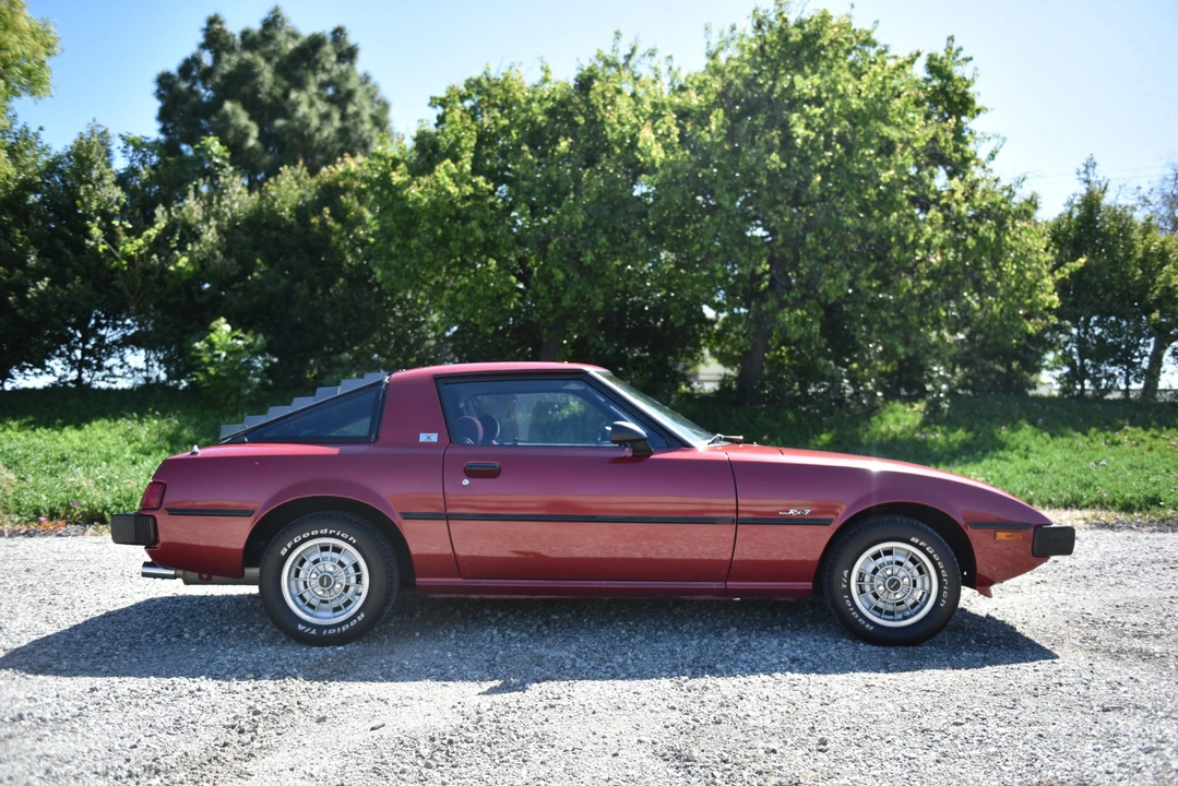 1980 Mazda RX-7 SA & FB - Image 10 of 31