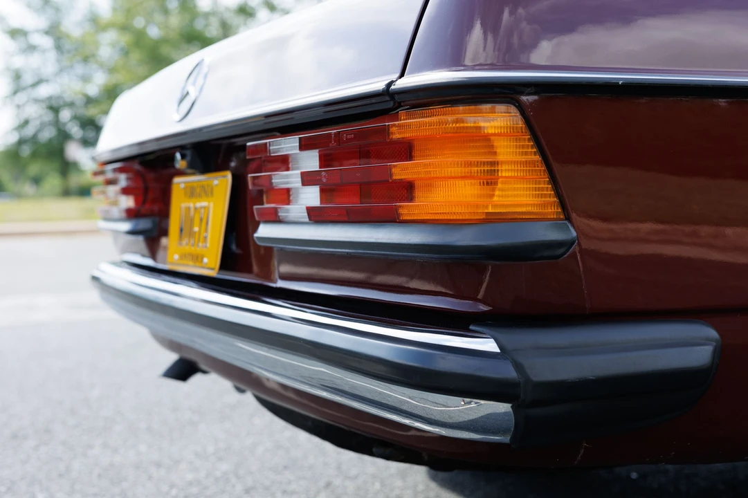 1980 Mercedes-Benz W123 Sedan - Image 31 of 31