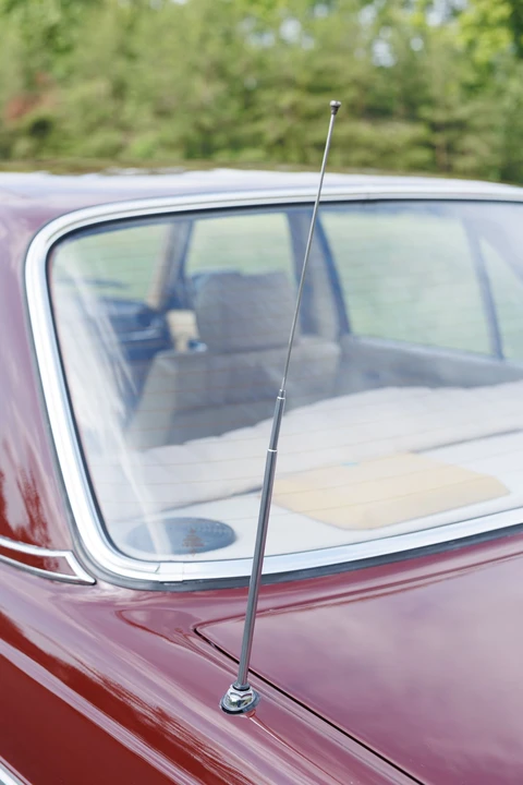 1980 Mercedes-Benz W123 Sedan - Image 29 of 31