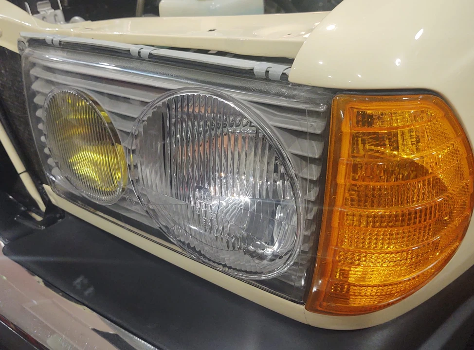 1980 Mercedes-Benz W123 Sedan - Image 28 of 31