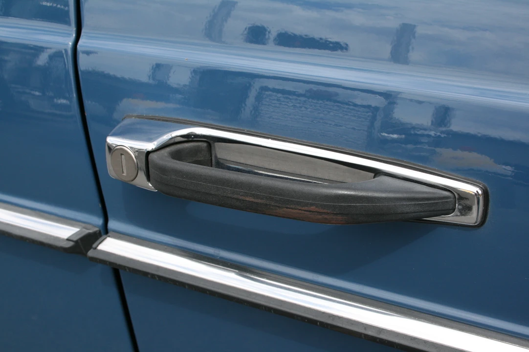 1980 Mercedes-Benz W123 Sedan - Image 24 of 31