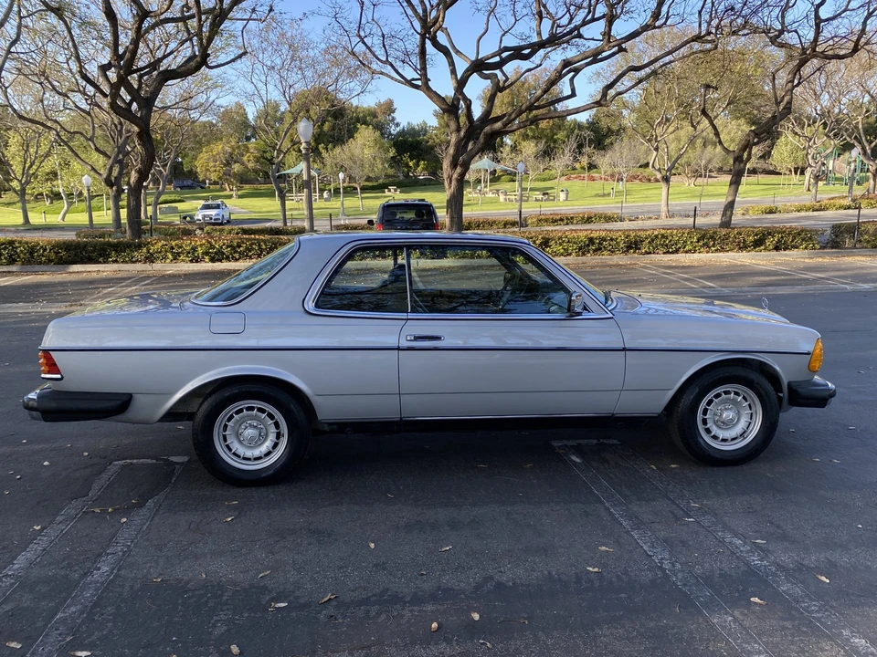 1980 Mercedes-Benz W123 Coupe (C123) - Image 30 of 31