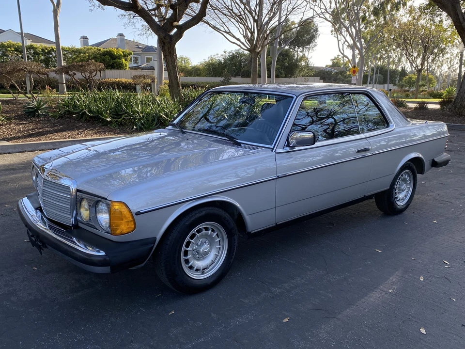 1980 Mercedes-Benz W123 Coupe (C123) - Image 16 of 31