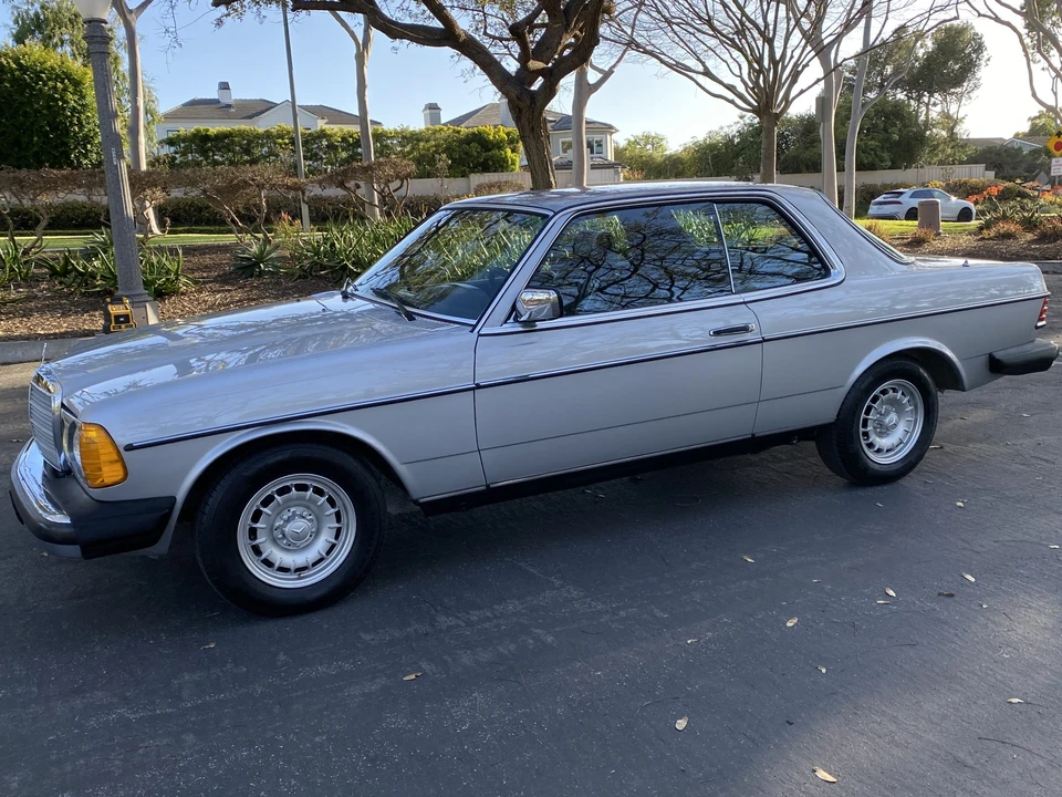 1980 Mercedes-Benz W123 Coupe (C123) - Image 17 of 31