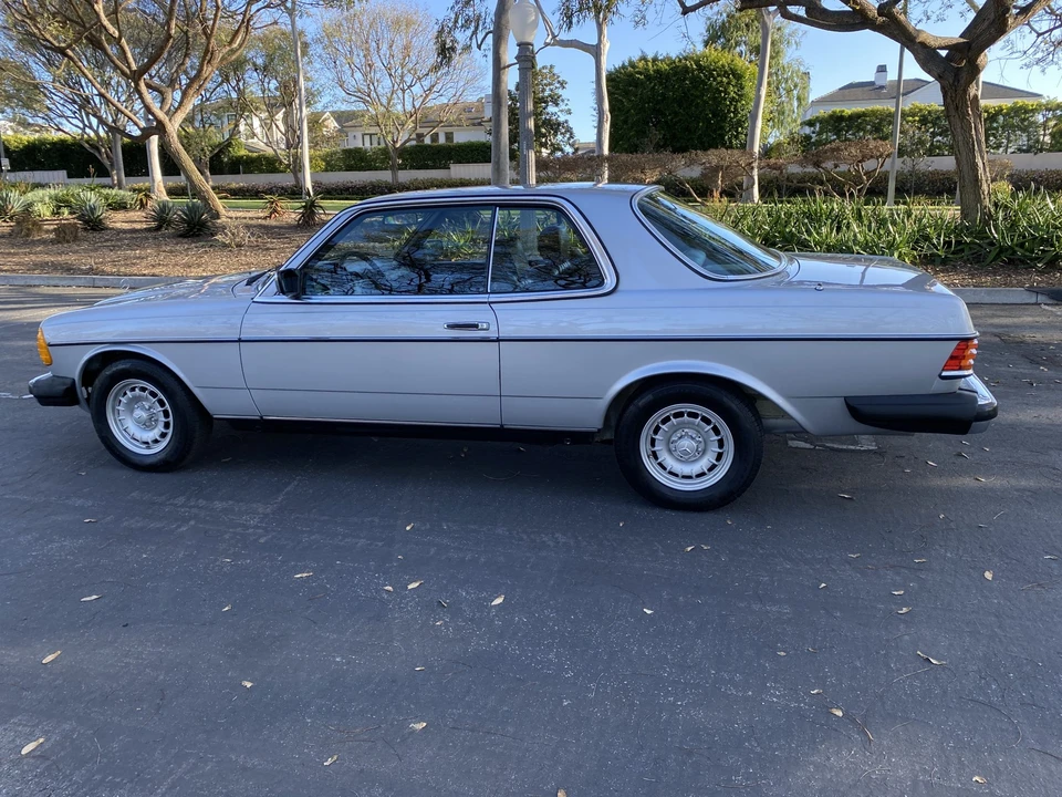 1980 Mercedes-Benz W123 Coupe (C123) - Image 19 of 31