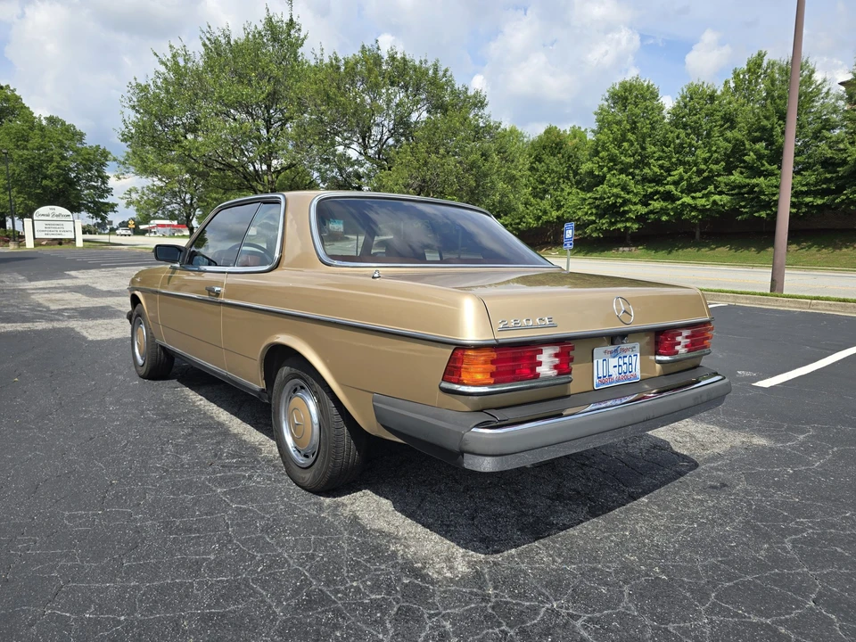 1980 Mercedes-Benz W123 Coupe (C123) - Image 8 of 31
