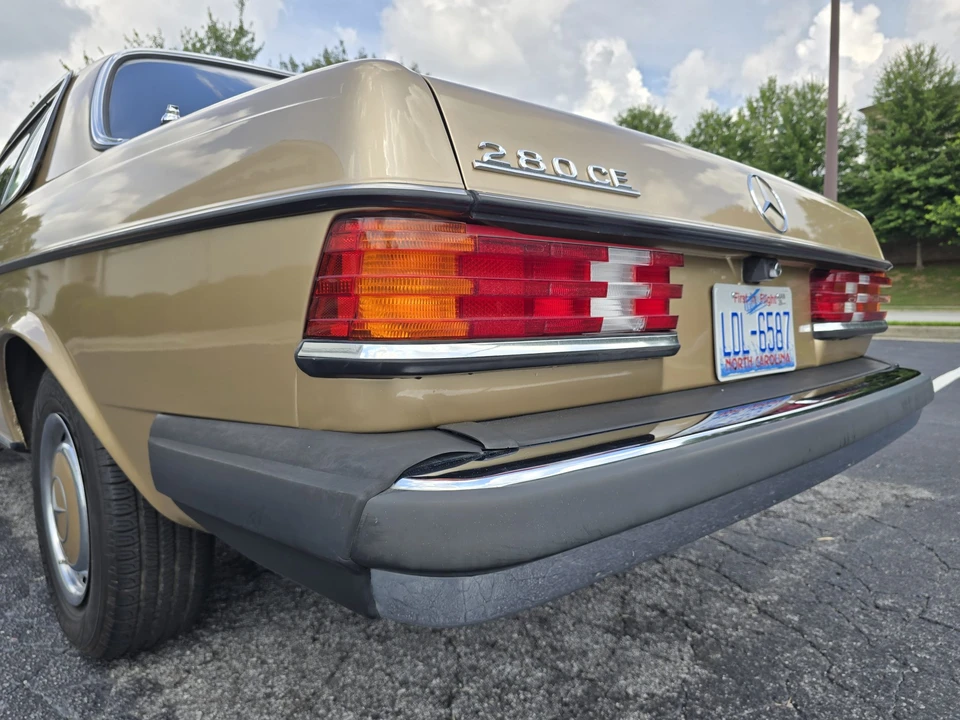 1980 Mercedes-Benz W123 Coupe (C123) - Image 22 of 31