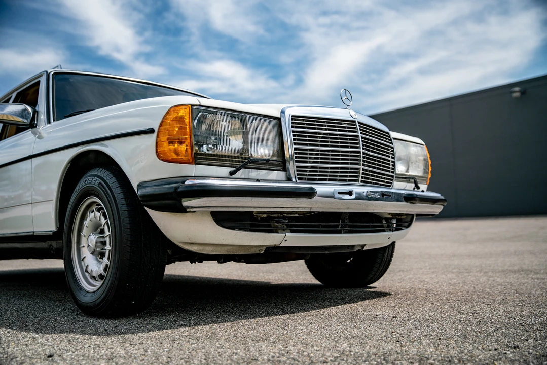1980 Mercedes-Benz W123 Wagon (S123) - Image 27 of 31