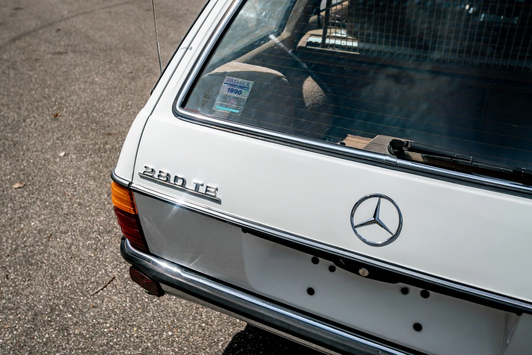 1980 Mercedes-Benz W123 Wagon (S123) - Image 29 of 31