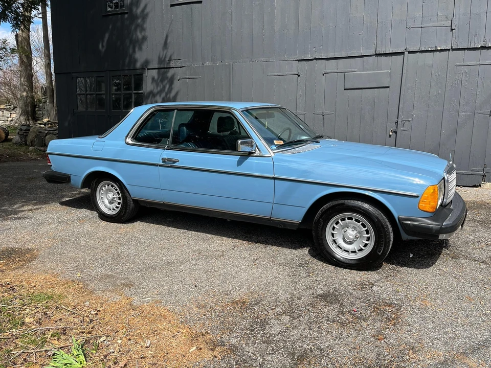 1980 Mercedes-Benz E-Class - Image 14 of 31