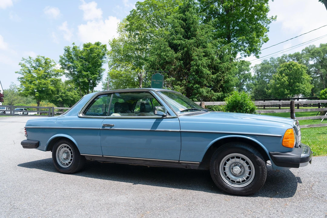 1980 Mercedes-Benz E-Class - Image 13 of 31