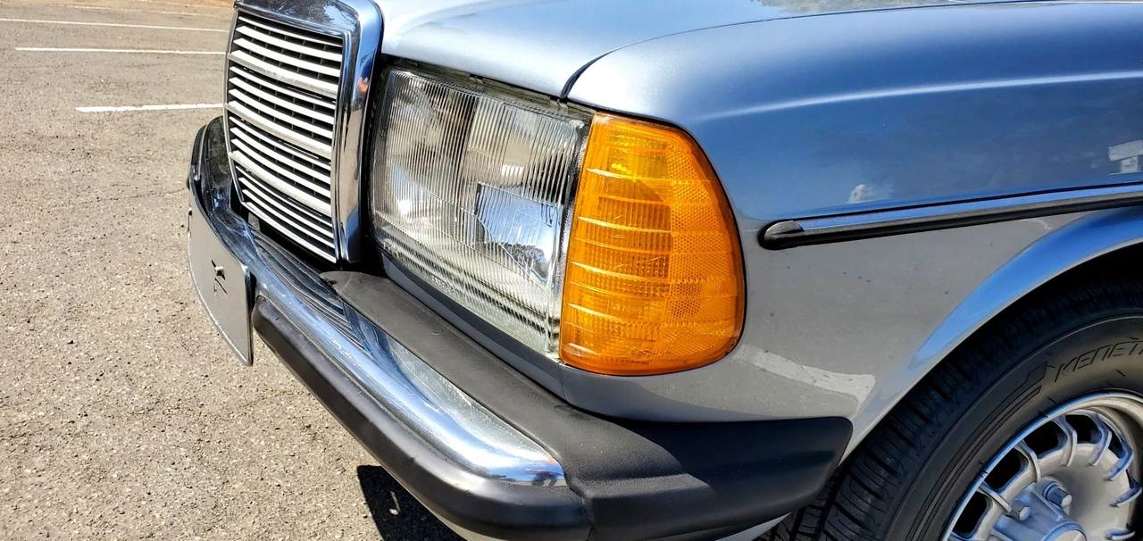 1980 Mercedes-Benz W123 Coupe (C123) - Image 22 of 31