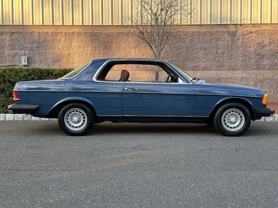 1980 Mercedes-Benz W123 Coupe (C123) - Image 7 of 31