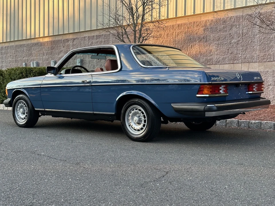 1980 Mercedes-Benz W123 Coupe (C123) - Image 12 of 31