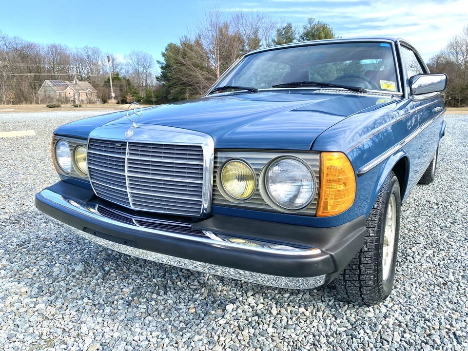 1980 Mercedes-Benz W123 Coupe (C123) - Image 2 of 31