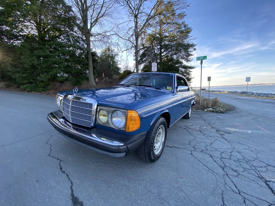 1980 Mercedes-Benz W123 Coupe (C123) - Image 28 of 31