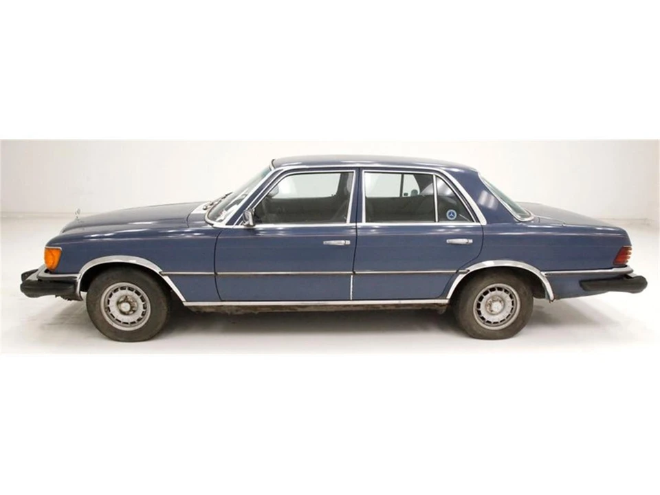 1980 Mercedes-Benz W123 Sedan - Image 2 of 31