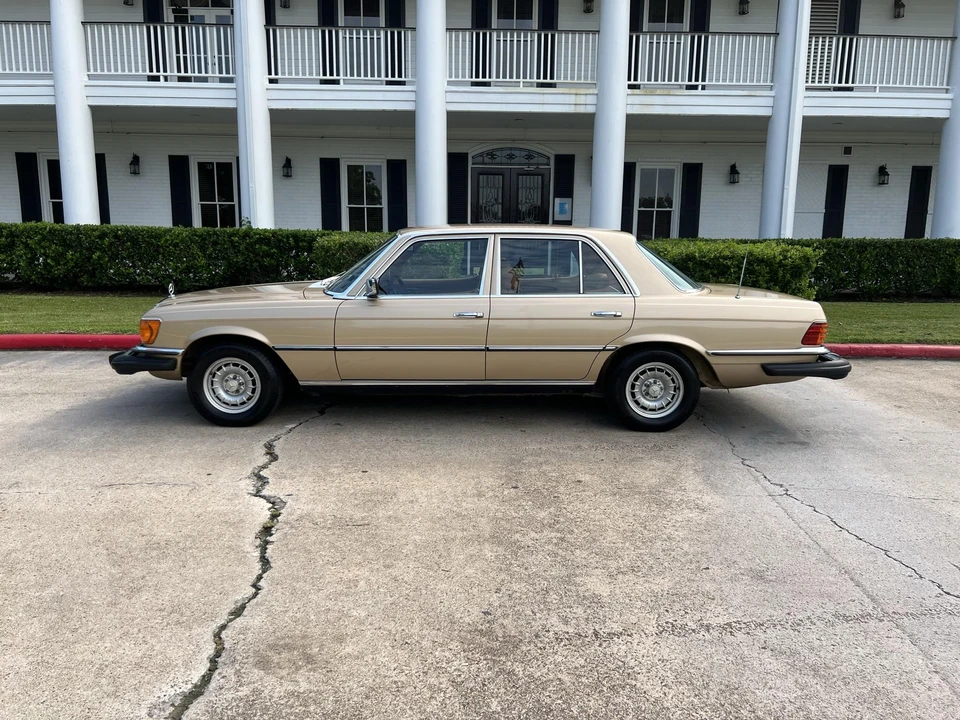 1980 Mercedes-Benz W116 S-Class - Image 17 of 31