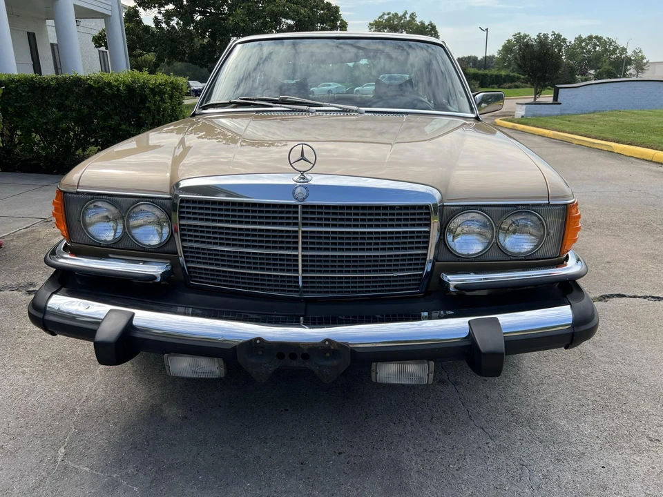 1980 Mercedes-Benz W116 S-Class - Image 26 of 31