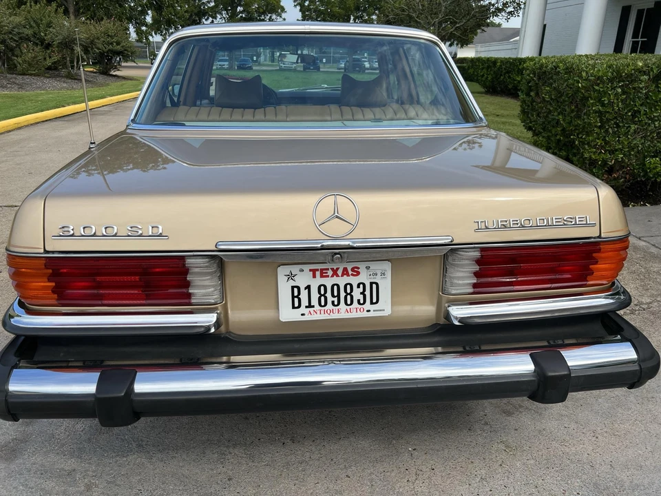 1980 Mercedes-Benz W116 S-Class - Image 12 of 31